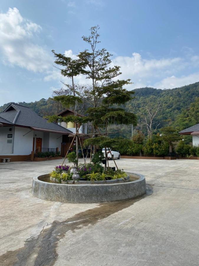 Thai Tea Garden Home チェンライ エクステリア 写真